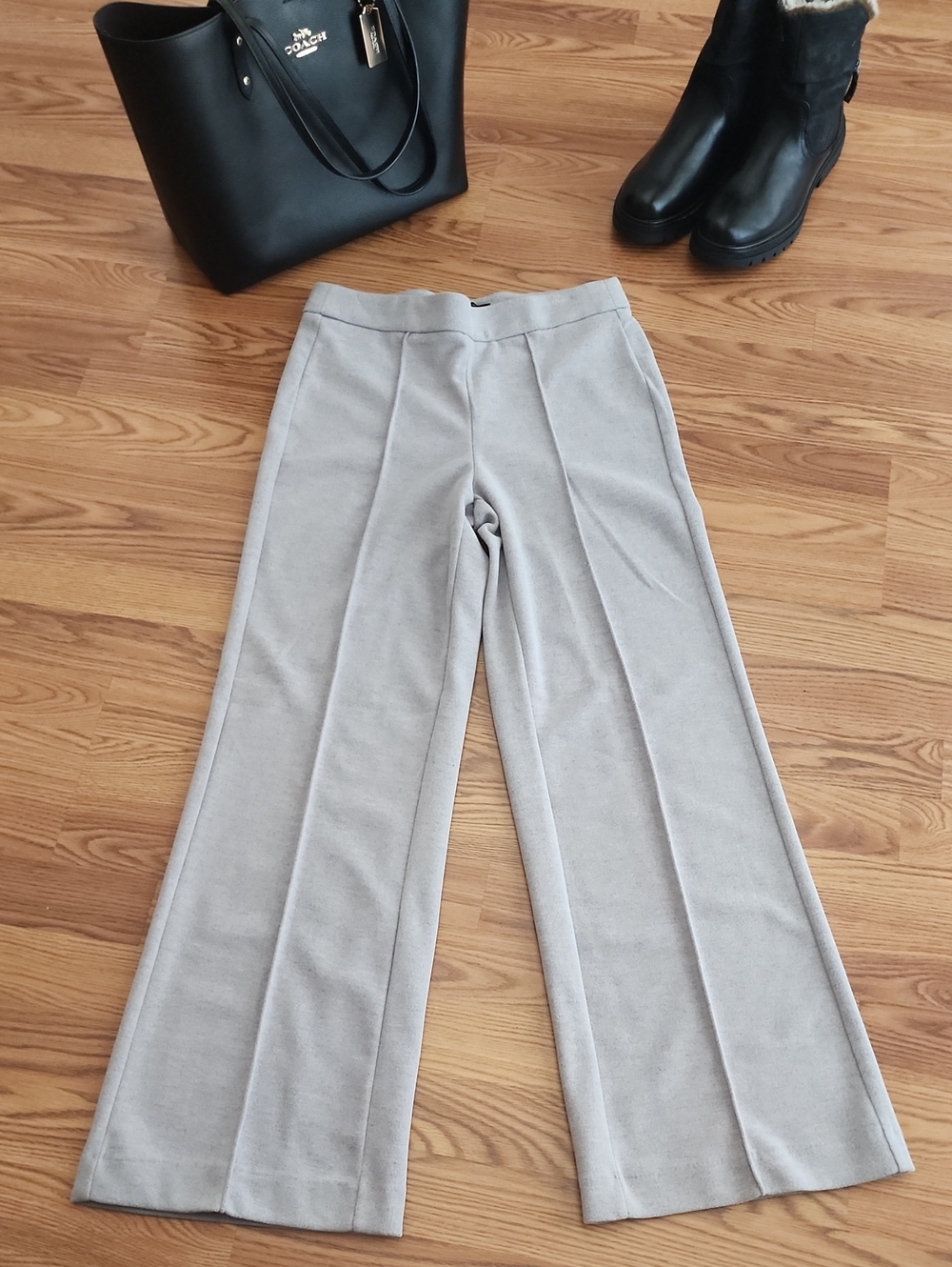 Jules & Leopold Light Gray Wide-Leg Knit Pants